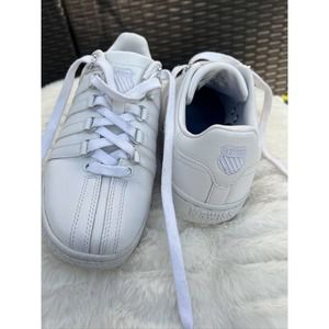 K-Swiss Classic Vn Womens Shoes SZ 6